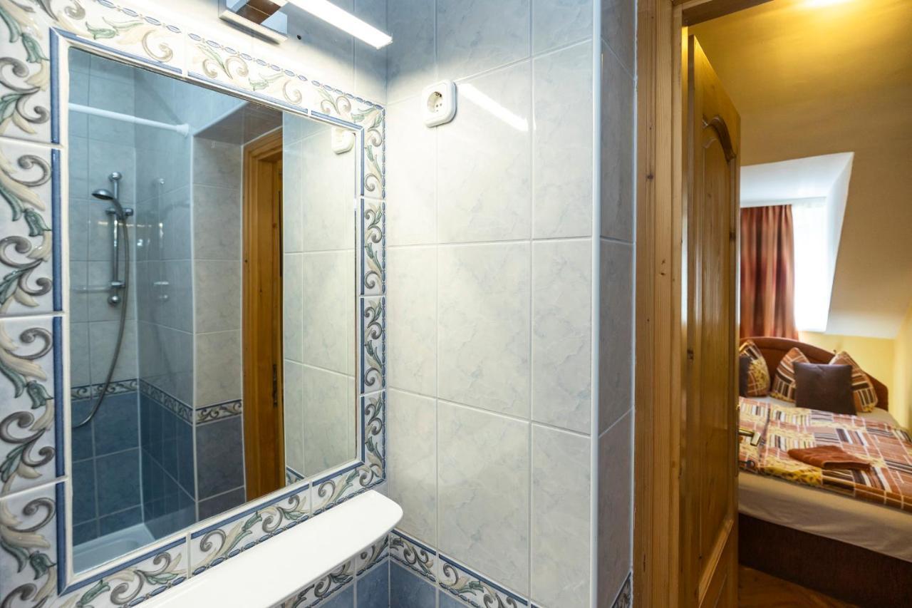 Cecey Vendeghaz Bed and Breakfast Έγκερ Εξωτερικό φωτογραφία